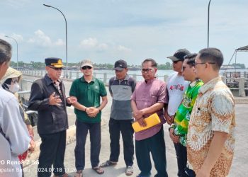 PEMDA Lakukan Peninjauan Lokasi Pembangunan Rumah Adat Suku Bajau Kabupaten Berau Kampung Tanjung Batu Kec.Pulau Derawan.