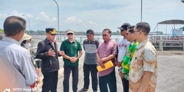 PEMDA Lakukan Peninjauan Lokasi Pembangunan Rumah Adat Suku Bajau Kabupaten Berau Kampung Tanjung Batu Kec.Pulau Derawan.