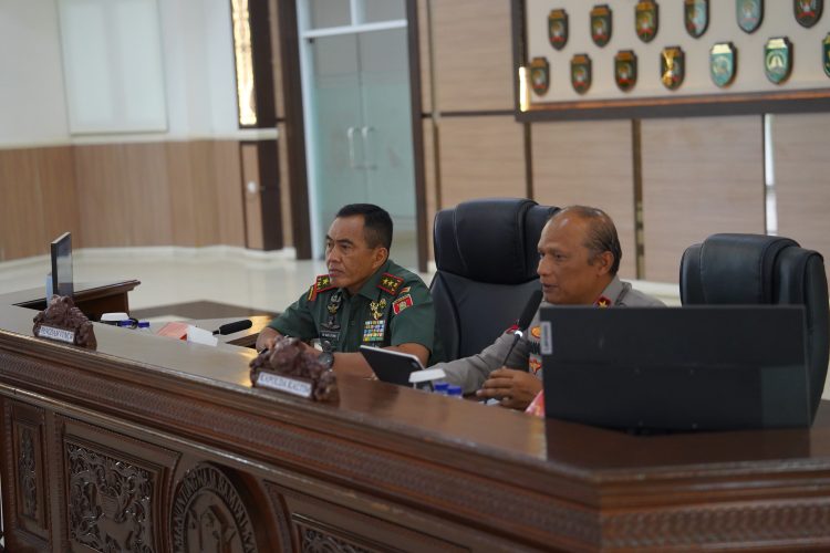 Pangdam VI/Mlw Pimpin Rapat Koordinasi Pengamanan Wilayah Peringatan HUT Ke-79 RI