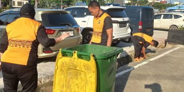 Polresta Balikpapan Gelar Olahraga dan Bersih Lingkungan di Halaman Mako Polresta