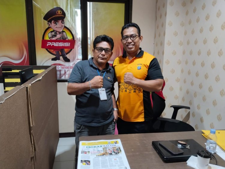 Jalin Sinergitas, Marihot Pimpinan Redaksi Media Derap Kalimantan, Silaturahmi dengan IPTU.Muh Rizal M. Zain, S.H., M.H Kasi Humas Polresta Samarinda