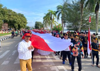 Kapolres Kukar Ikuti Kirab Bendera Merah Putih, Rangkaian Peringatan Hari Kemerdekaan