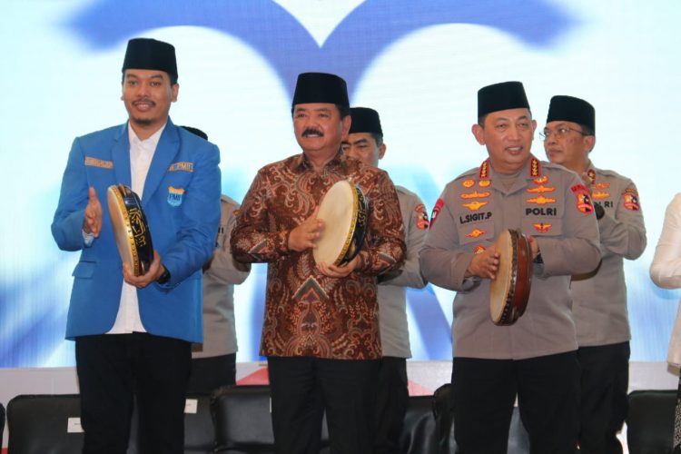 *Kapolri Hadiri Pembukaan Kongres XXI PMII di Palembang*