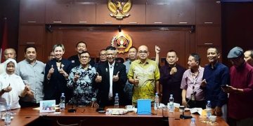 Ketua Dewan Penasihat PWI Pusat, H. Ilham Bintang Digantikan Anton Charliyan, PWI Pusat Lakukan Perombakan Besar