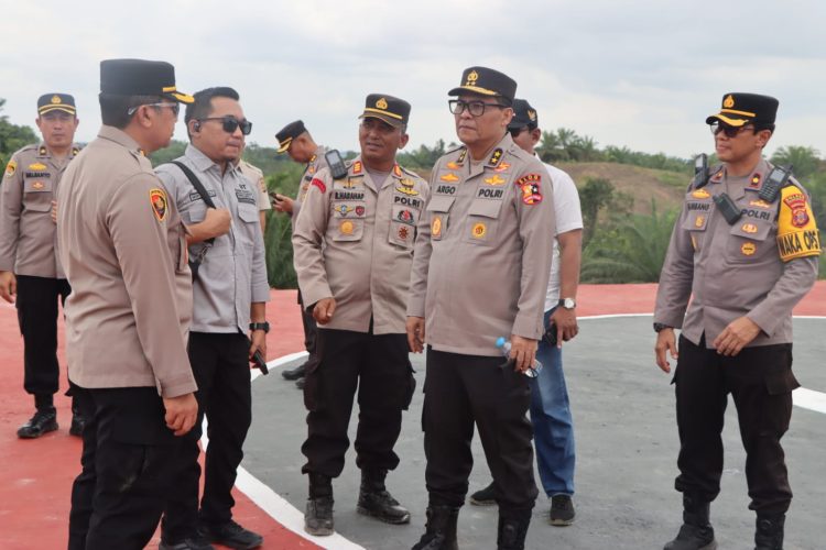 Aslog Kapolri Tinjau Lahan Mabes Polri di Kelurahan Pantai Lango PPU