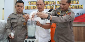 Selamatkan Generasi Muda, Ditresnarkoba Polda Kaltim Musnahkan Sabu dan Ekstasi
