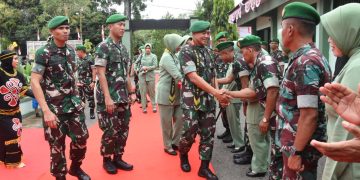 Pangdam VI/Mulawarman Tekankan Netralitas TNI dan Penanggulangan Judi Online dalam Kunjungan Kerja ke Kodim 1002/Hulu Sungai Tengah