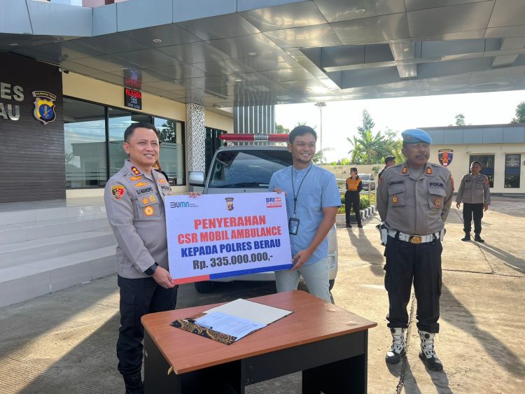Polres Berau Terima CSR Ambulans dari Bank BRI untuk Tingkatkan Layanan Kesehatan