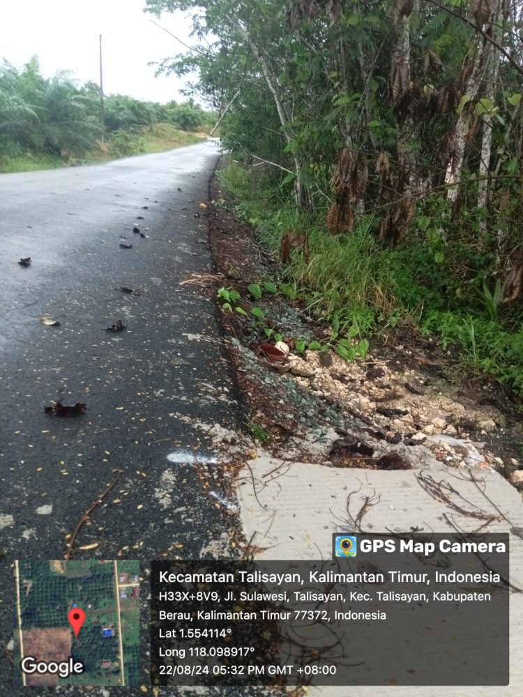 Menghabiskan Anggaran dengan Nilai Rp. 17.980.000.000,00 dari APBD Kabupaten, Proyek Rekontruksi Jalan, Diduga Tidak Sesuai RAB, Pengecoran Bahu Penahan Jalan Diduga Tidak  Dilanjutkan