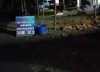 Masyarakat Kampung Teluk Sumbang Butuh Akses Internet dan Penerangan dari PLN