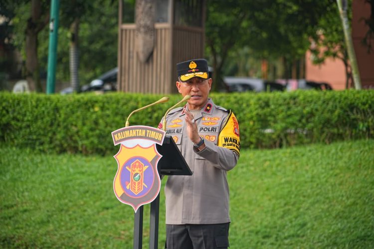 Pimpin Apel Pagi, Wakapolda Kaltim Ucapkan Terima Kasih Kepada Personel