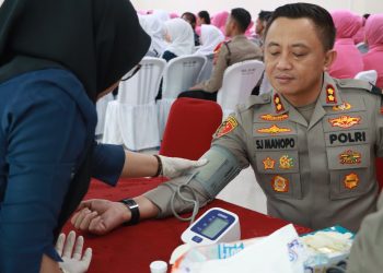 Polres Berau Gelar Bakti Kesehatan Donor Darah Peringati Hari Kesatuan Gerak Bhayangkari Ke-72