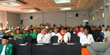 Ribuan Relawan dan Masyarakat untuk Sri Juniarsih dan Gamalis Ikut Hadiri Deklarasi Pemenangan Bakal Pasangan Calon Bupati dan Wakil Bupati Berau