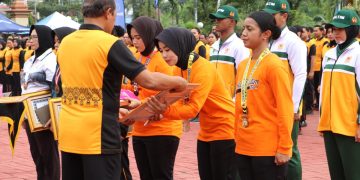 Peringatan Hari Jadi Polwan ke-76 di Polda Kaltim Ditandai dengan Olahraga Bersama