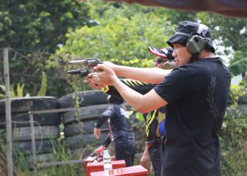Polres Berau Gelar Latihan Peningkatan Pemeliharaan dan Kemampuan Menembak Anggota Tahun 2024