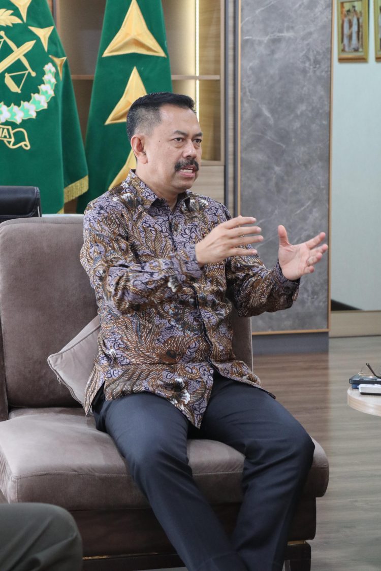Kolaborasi JAM PIDUM dan OJK  Terkait Penindakan Tindak Pidana Perbankan  dan Penanganan Barang Bukti Kripto