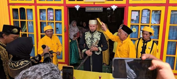 Pengukuhan Adji Awang Idris Menjadi Sultan, Penerus Kesultanan Gunung Tabur Berjalan Sukses