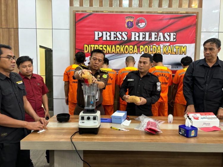 Berantas Narkotika, Polda Kaltim Musnahkan Barang Bukti Sabu-Sabu Seberat 2 Kg