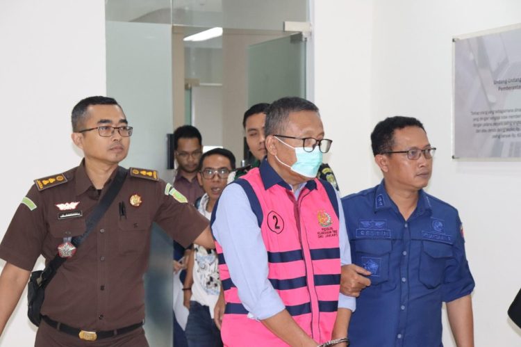 Kejati Daerah Khusus Jakarta Menetapkan 3 Tersangka Tindak Pidana Korupsi dalam Pengelolaan Keuangan PT. Indofarma Tbk dan Anak Perusahaan  Tahun 2020 – 2023