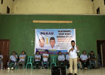 Silaturahmi Tatap Muka, Terlihat Ribuan Pendukung Madri Pani dan Agus Wahyudi Memadati Halaman Gedung BPU