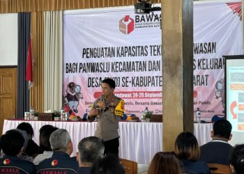 Waka Polres Kutai Barat Kompol Ahmad Abdullah, S.H., M.H., Jadi Narasumber dalam Arahan Pengawas Pemilu Kecamatan Se-Kabupaten Kutai Barat