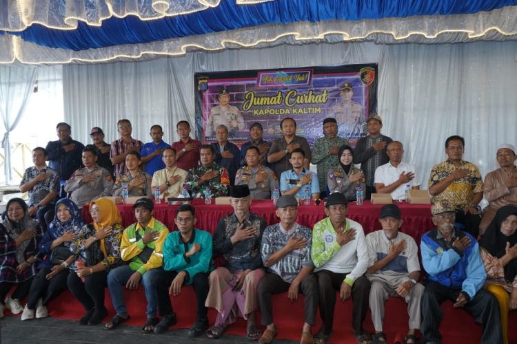 Melalui Jumat Curhat, Polda Kaltim Dengarkan Aspirasi dan Masukan Masyarakat di Kel. Margasari