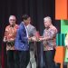 Jaksa Agung ST Burhanuddin  Terima ”Penghargaan Kreatif untuk Keterlibatan  dan Kolaborasi Komunitas” dalam IDeafest 2024