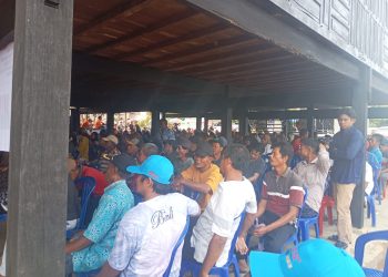 Kampaye Calon Wakil Bupati Berau Agus Wahyudi di Kampung Eka Sapta Dihadiri Ratusan Warga Setempat