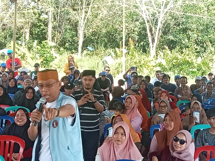 Emak-emak Pulau Besing Siap Dukung MP 01, Program Gratis Seragam Sekolah Sangat Berpihak Masyarakat