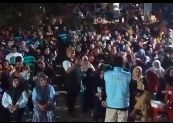 MP Kampanye Ditumbit, Yakinkan Emak-Emak, Tidak ada lagi Bayaran Baju Seragam Sekolah Termasuk Buku Paket di Bayar Gratis