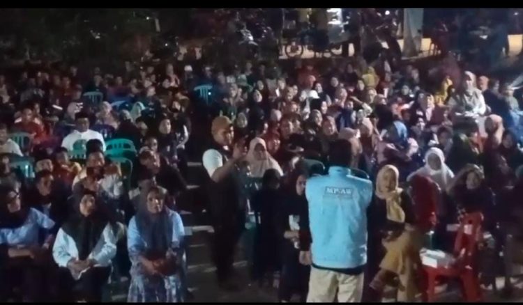 MP Kampanye Ditumbit, Yakinkan Emak-Emak, Tidak ada lagi Bayaran Baju Seragam Sekolah Termasuk Buku Paket di Bayar Gratis