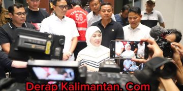 TIM INTELIJEN KEJATI JATIM BERSAMA TIM JAKSA EKSEKUTOR KEJARI SURABAYA TANGKAP TERPIDANA GREGRORIUS RONALD TANNUR DI SURABAYA