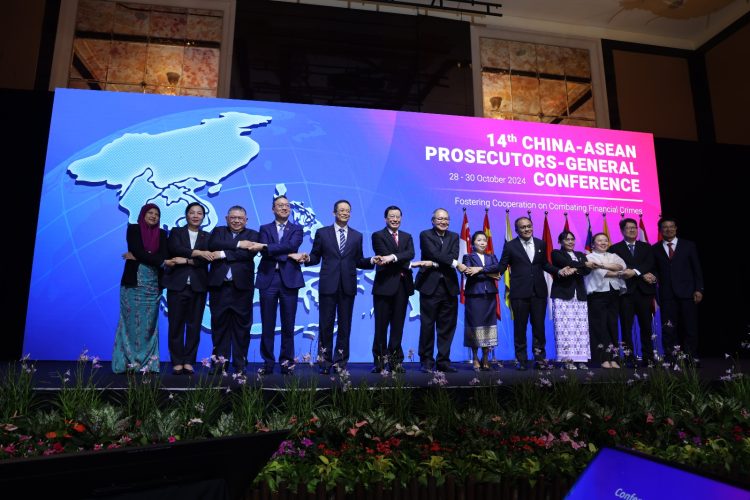 JAM-Datun Selaku Ketua Delegasi Kejaksaan RI Menandatangani Joint Declaration  Konferensi ke-14 Jaksa Agung China-ASEAN