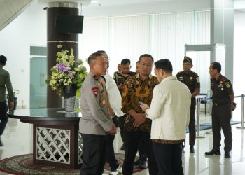 Kapolda Kaltim Antar Komisi III DPR RI Kembali Jakarta
