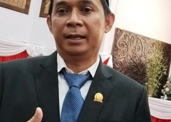 Dedy Okto Ketua DPRD : Menolak Kenaikan Tarif RSUD Abdul Rivai 300℅ Janji Akan Panggil Dirut RSUD dan Kabag Hukum Pemda
