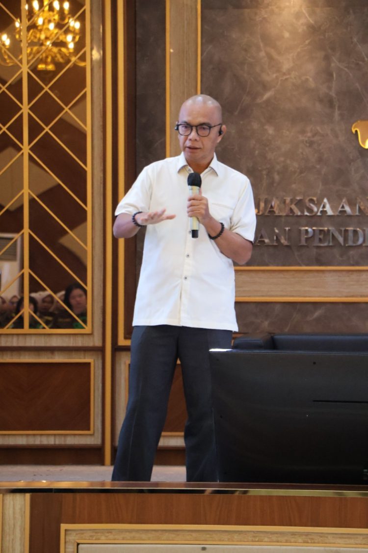 JAM-Intelijen: Urgensi Kepemimpinan Berkesadaran  untuk Menjawab Tantangan  Penegakan Hukum di Era Modern