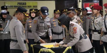 Kapolres Pelabuhan Makassar, AKBP Restu Wijayanto, Memimpin Langsung Prosesi Serah Terima Jabatan