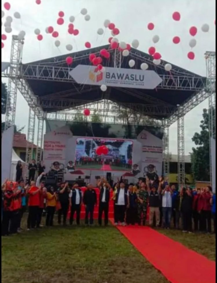 Apel siaga Pengawas Pilkada Serentak serta Deklarasi Tolak Politik Uang di Medan