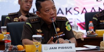 Kejaksaan Agung Memeriksa 4 Orang Saksi  Terkait Perkara Tipikor Permufakatan Jahat  Berupa Suap atau Gratifikasi  dalam Penanganan Perkara Ronald Tannur