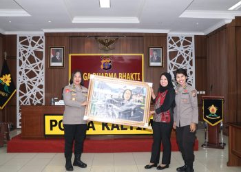 Polwan Polda Kaltim Gelar Pelepasan Purna Bakti AKBP Rovina Retno S. Dewi, S.H., dan Serah Terima Jabatan Pakor Polwan