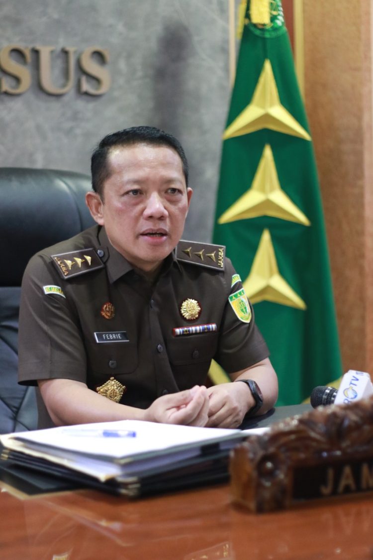 Kejaksaan Agung Memeriksa 1 Orang Saksi Terkait Perkara Tipikor Permufakatan Jahat Berupa Suap dan/atau Gratifikasi dalam Penanganan Perkara Ronald Tannur