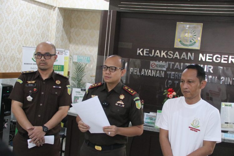 Diduga Korupsi BBN KB1 Sebesar Rp.1,8 Miliar, Tersangka Z Ditahan Kejari Kutim
