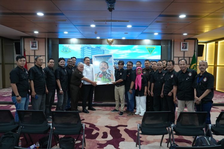 Jaksa Agung Rawat Sinergitas  dengan Wartawan dan Media  Melalui FORWAKA