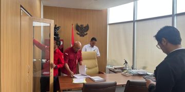 Penyidik Kejati Daerah Khusus Jakarta Geledah Dinas Kebudayaan Provinsi DKI ditemukan ratusan Stempel Palsu