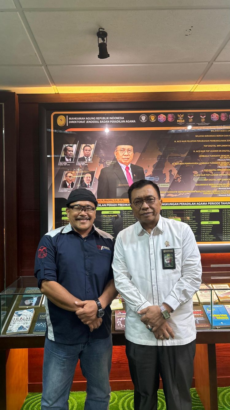 PROF SUTAN NASOMAL KLIEM WAJAR PARA HAKIM MENUNTUT KENAIKAN GAJI !!