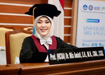 JAM-Pidum Berikan Sambutan  Dalam Pengukuhan Guru Besar Kehormatan  Kepala Kejaksaan Tinggi Jawa Timur