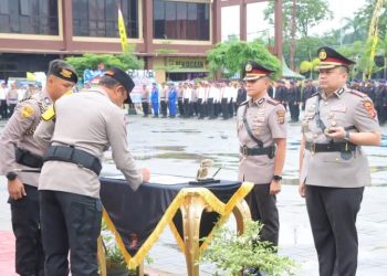 Kapolda Kaltim Pimpin Upacara Sertijab Kapolresta Samarinda