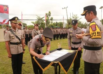 Polres Berau Gelar Sertijab Wakapolres dan Kasat Reskrim di Lapangan Apel Mako Polres Berau
