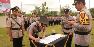 Polres Berau Gelar Sertijab Wakapolres dan Kasat Reskrim di Lapangan Apel Mako Polres Berau