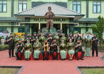 Pangdam VI/Mlw Pimpin Serah Terima Jabatan Komandan Yonkav 13/Satya Lembuswana